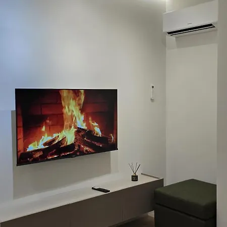 Tris Apartament *